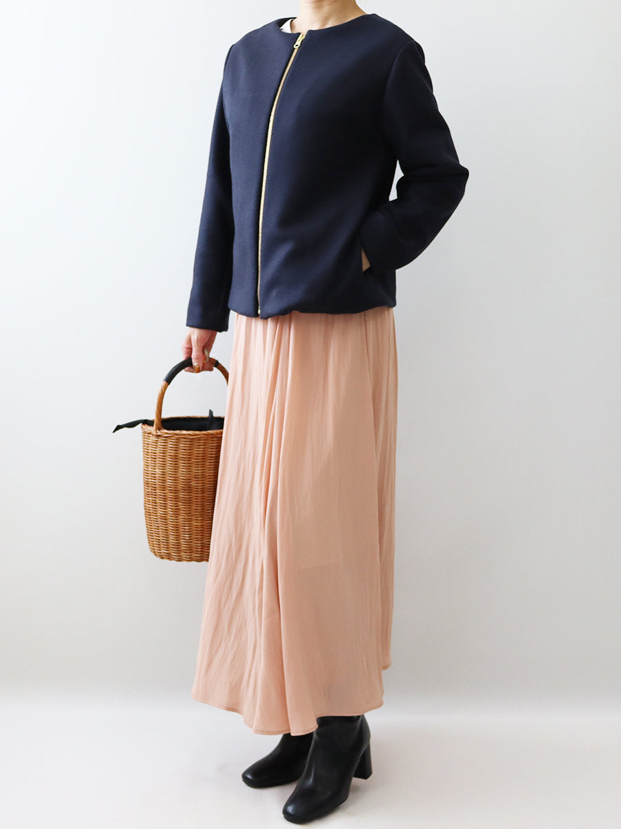 [802] One-hook jacket