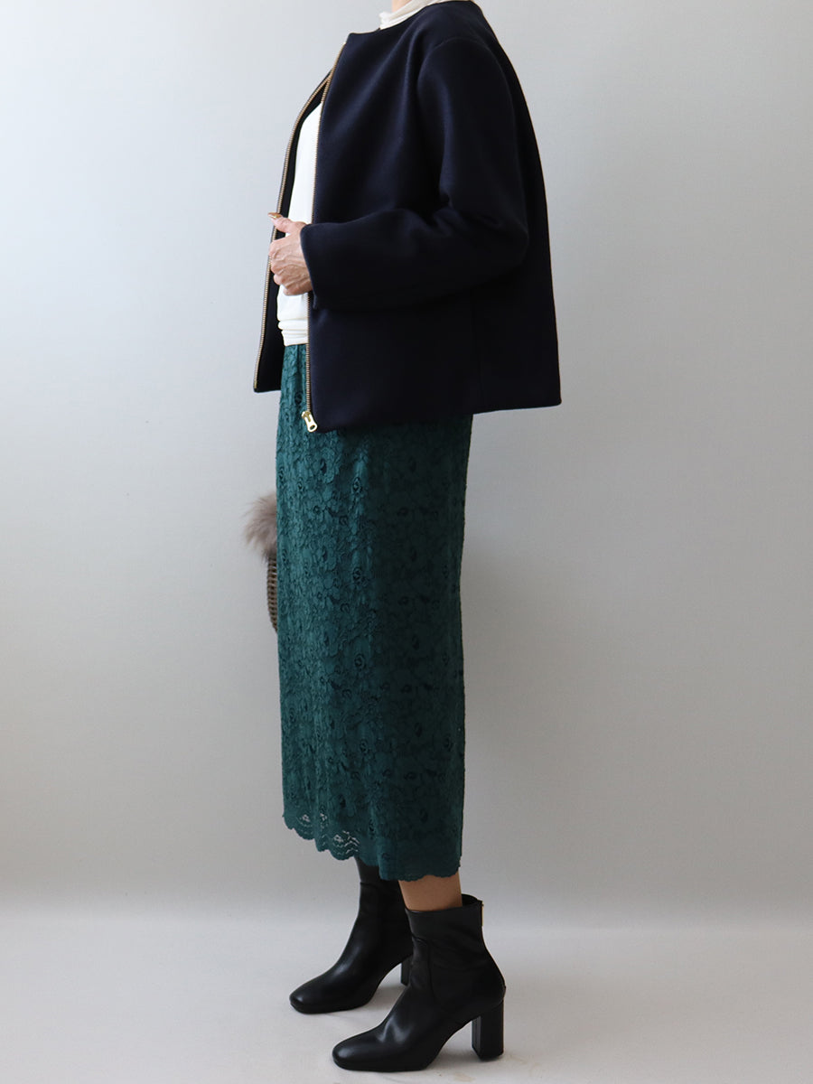 [802] One-hook jacket