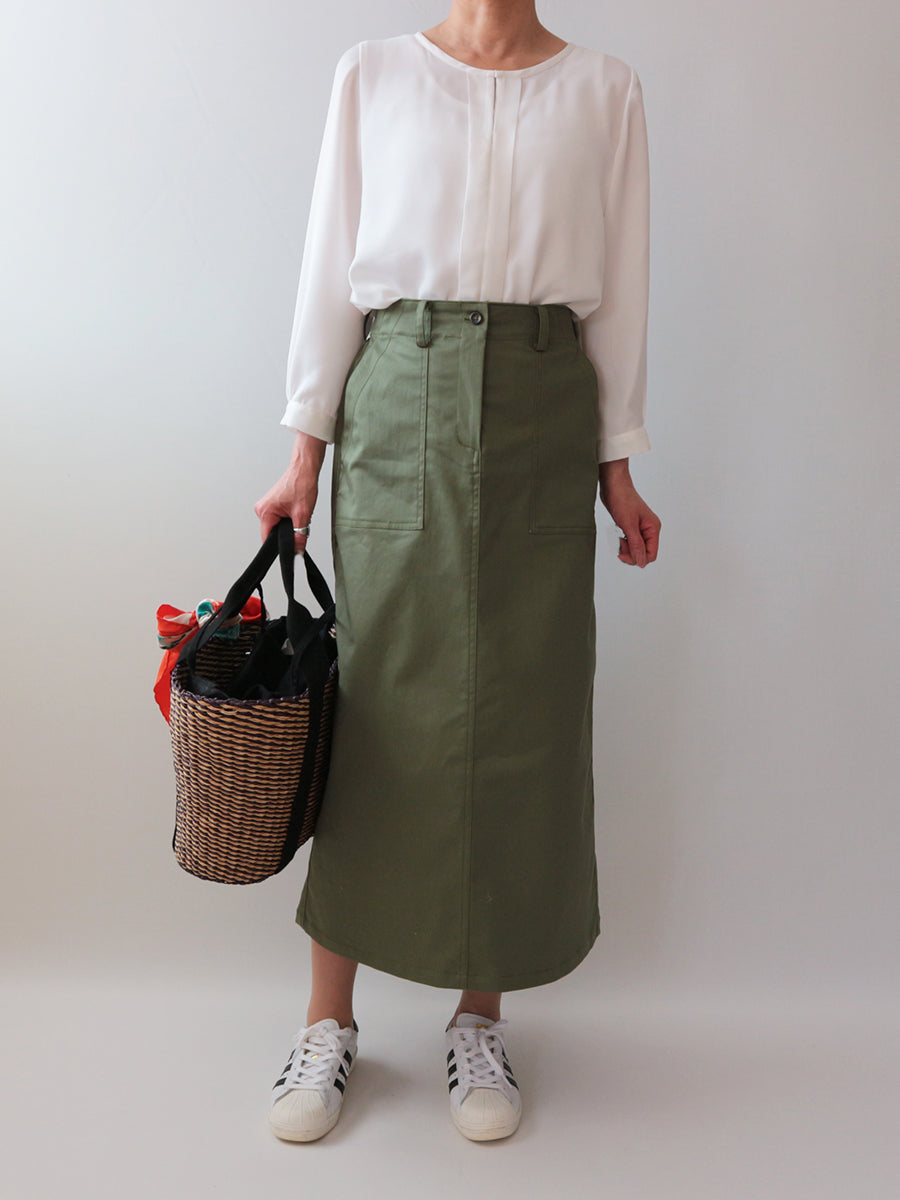 【709】センタータックブラウス