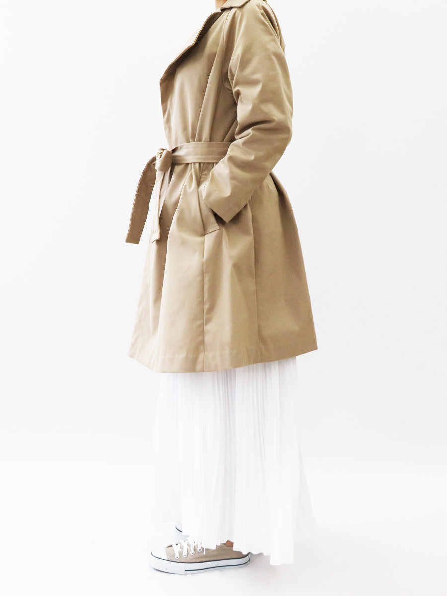 [569] Trench coat with yoke