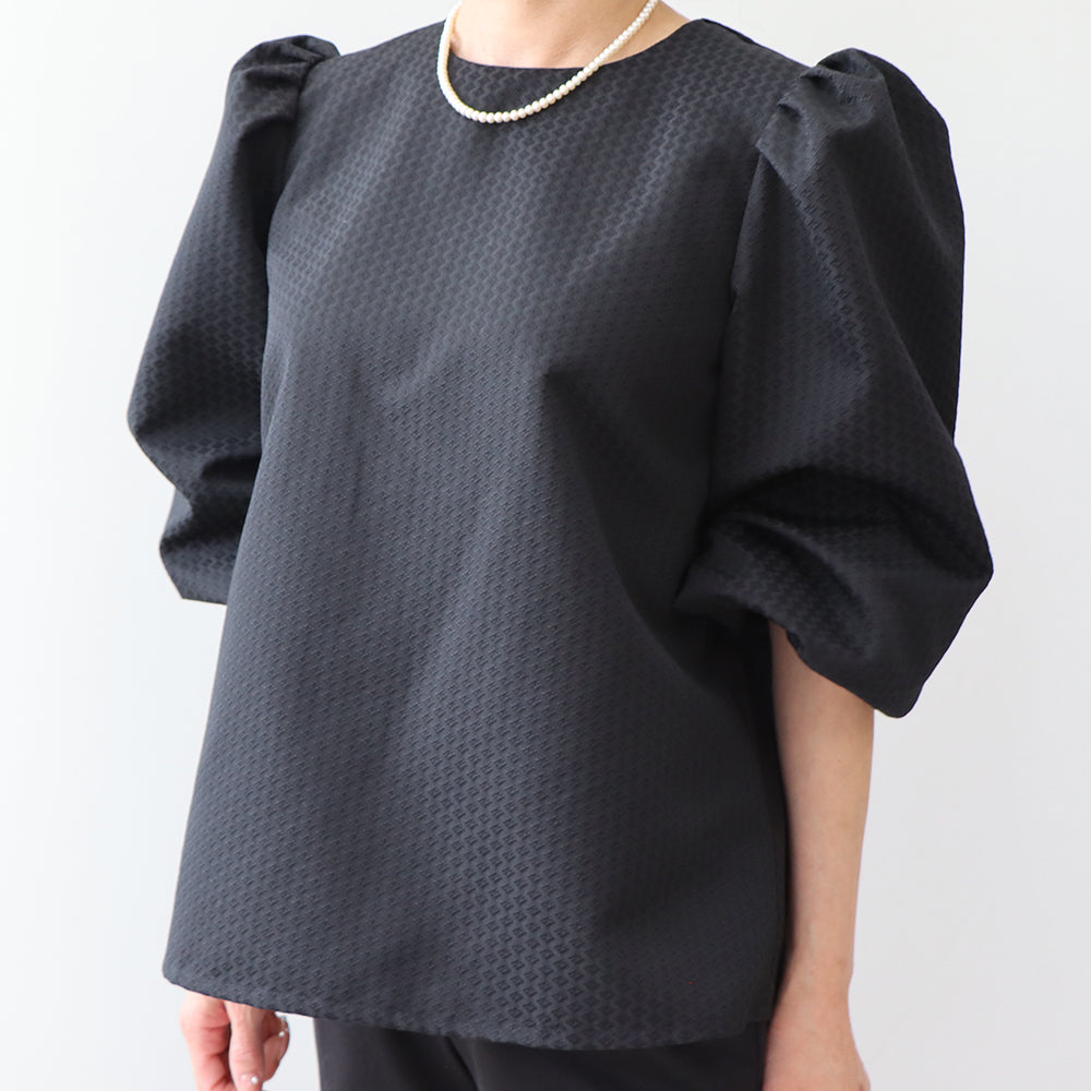 835】パワーショルダーブラウス – Couleure