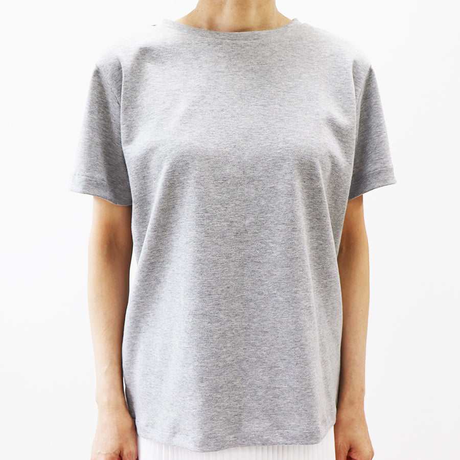 [858] Medium T-shirt