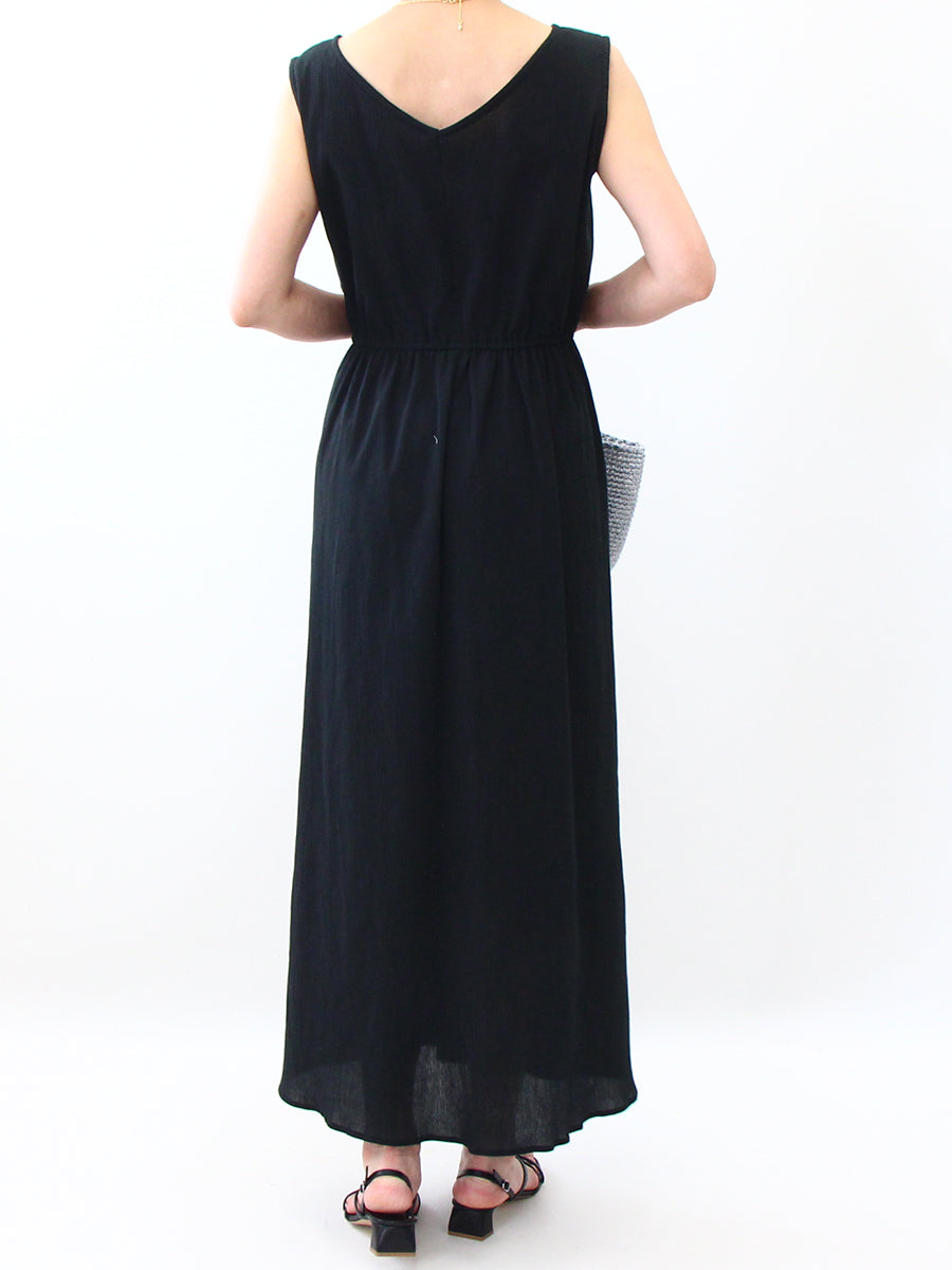 [830] Sleeveless long dress